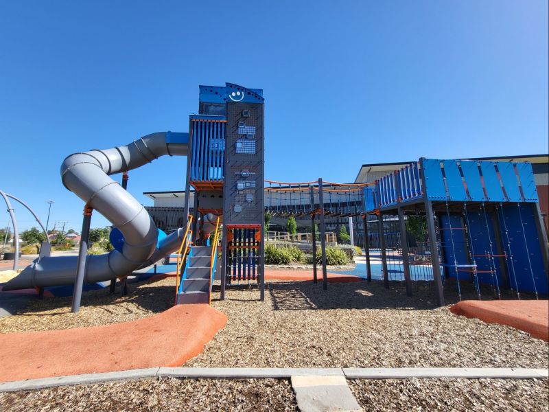Image St Clair Playground Structure with big slides, climbing wall, bridge and activityarea