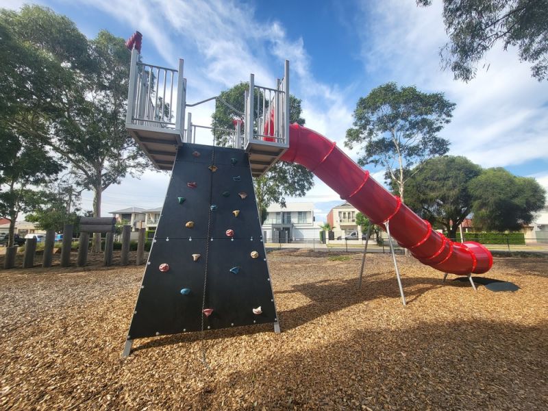 Carnegie South Reserve Renewed Playground - Play Tower