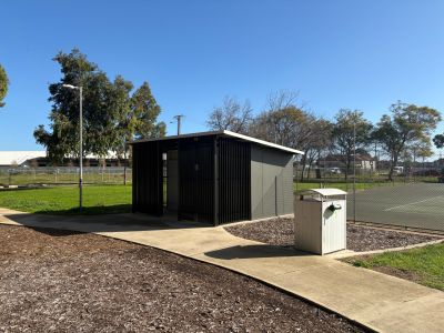Toilet block with Accessible cubicles 