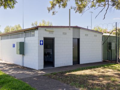 Woodville West Toilets